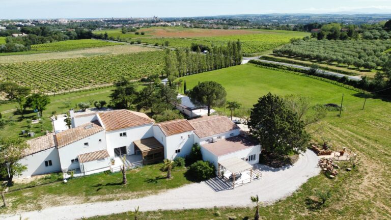 Vue aérienne du Domaine Font Castel